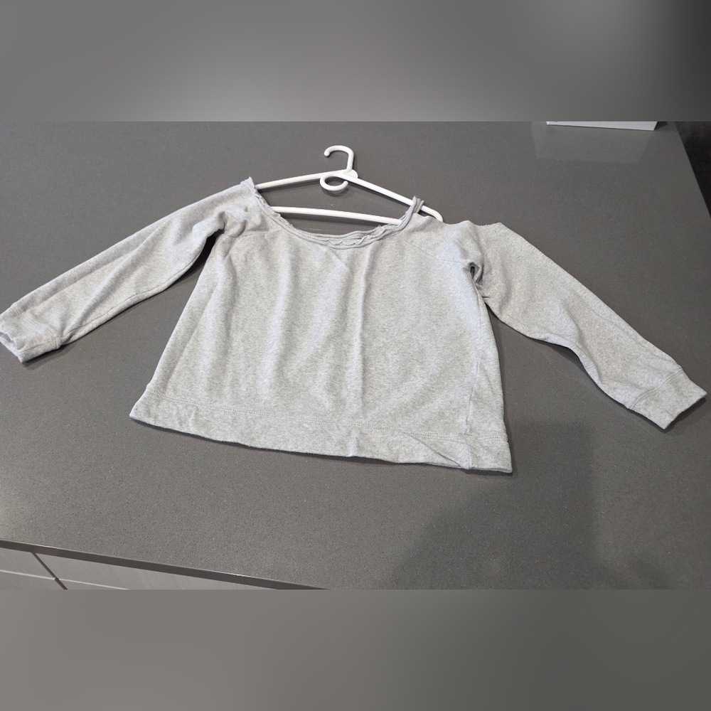 Chaser Off-Shoulder Distressed GRAY Sweater - Picture 4 of 9